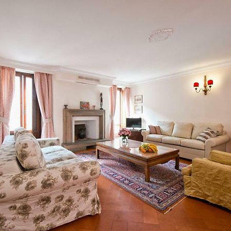 Apartment Governo Vecchio ローマ エクステリア 写真