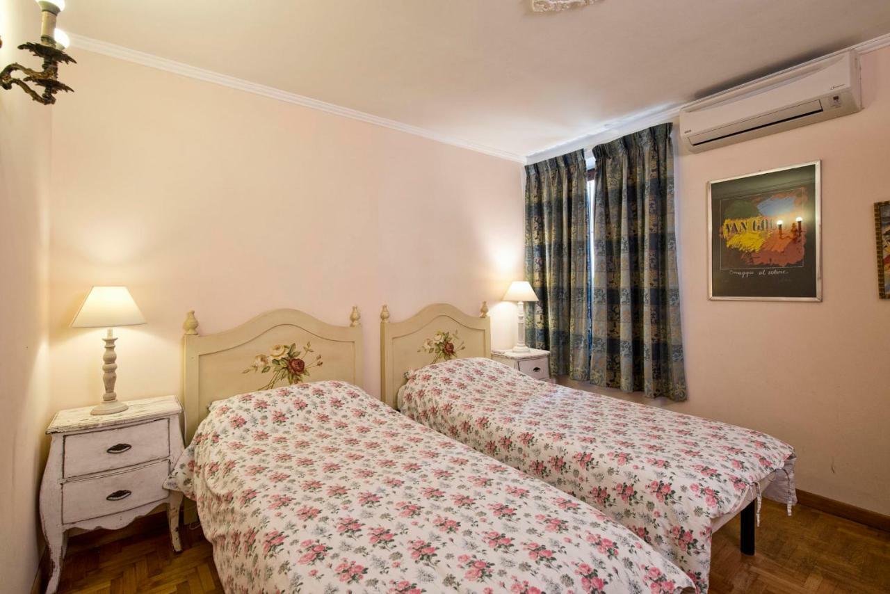 Apartment Governo Vecchio ローマ エクステリア 写真